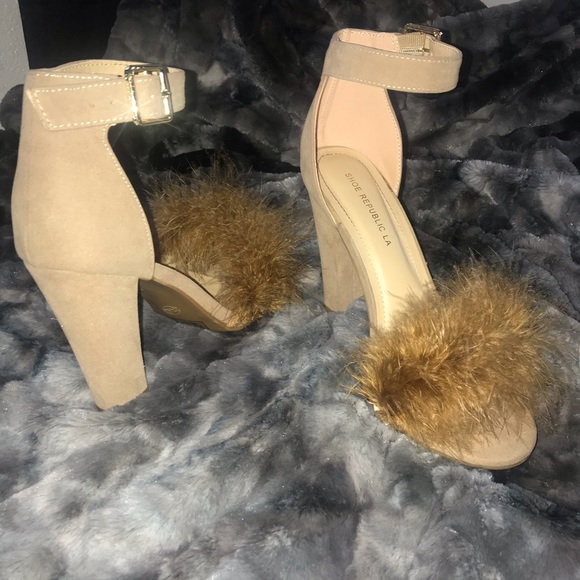 Heels - Picture 2 of 4